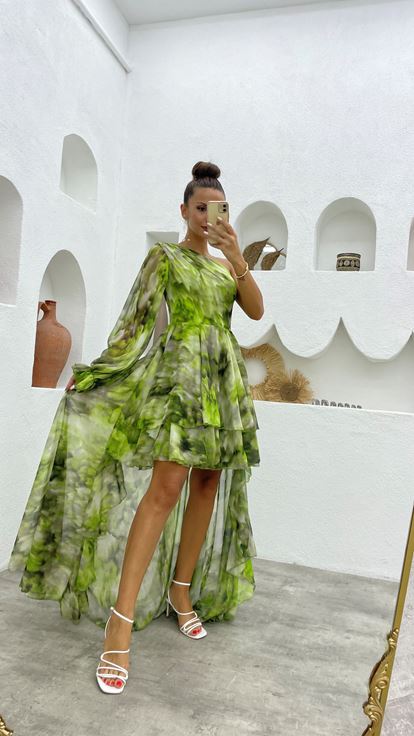 Mint Yeşili Tek Kol Eteği Fırfırlı Sifon Abiye Elbise