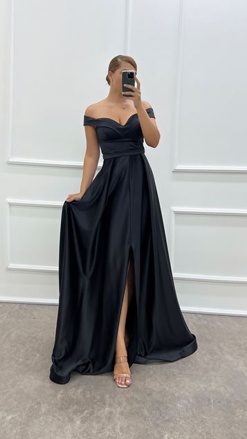 Siyah Kayık Yaka Omuz Detay Büyük Beden Tasarım Saten Abiye Elbise