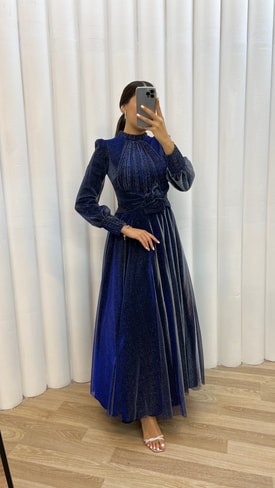 Lacivert Göğsü Pliseli Beli Fiyonk Detay Tasarım Abiye Elbise