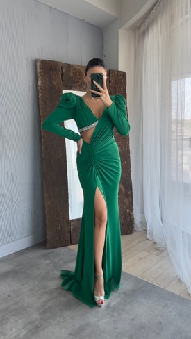 Zümrüt Yeşili Bel Detay İşlemeli Drapeli Tasarım Abiye Elbise