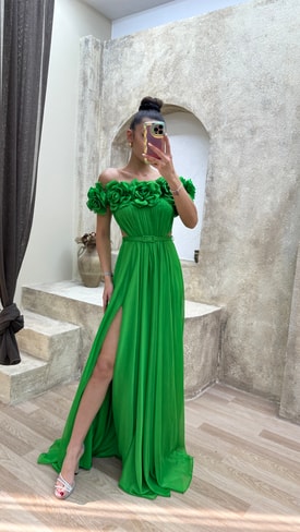 Yeşil Straplez Göğsü Gül Bel Detay Tasarım Abiye Elbise
