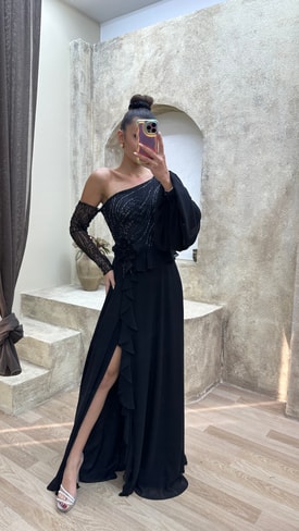 Siyah Tek Omuz Bel Detay İşlemeli Tasarım Elbise