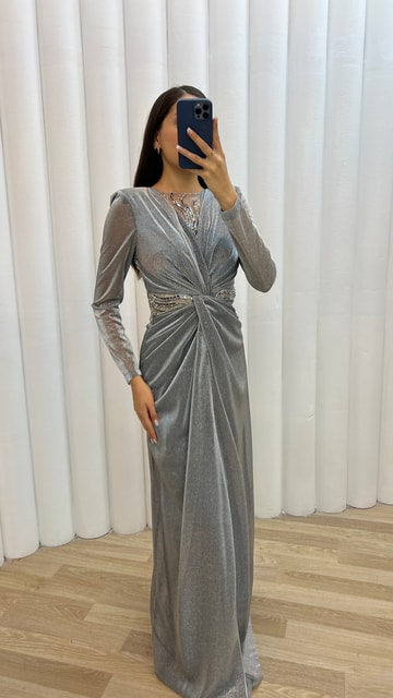 Gri Bel Detay Fiyonk Tasarım Abiye Elbise