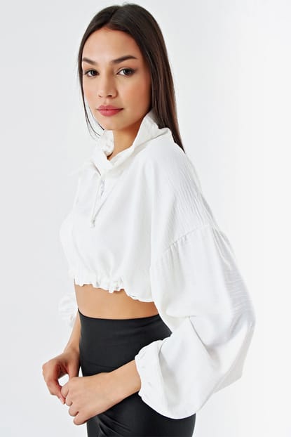 White Crop Sweater zippered