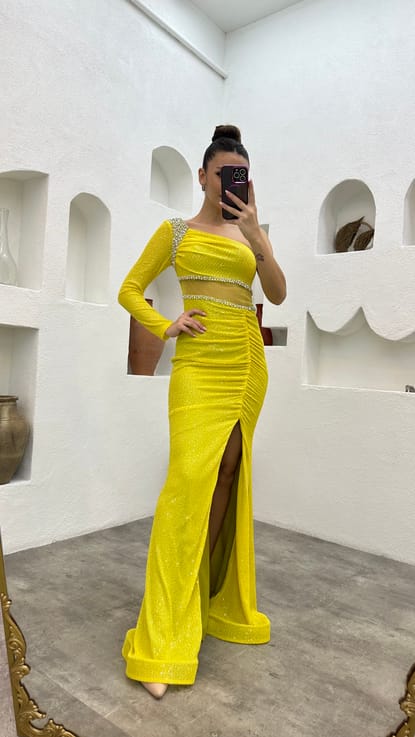 Sarı İşlemeli Transparan Detay Pul Payet Abiye Elbise