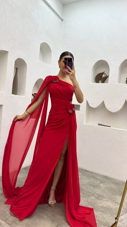 Kırmızı Tek Omuz Gül Detay Drapeli Abiye Elbise