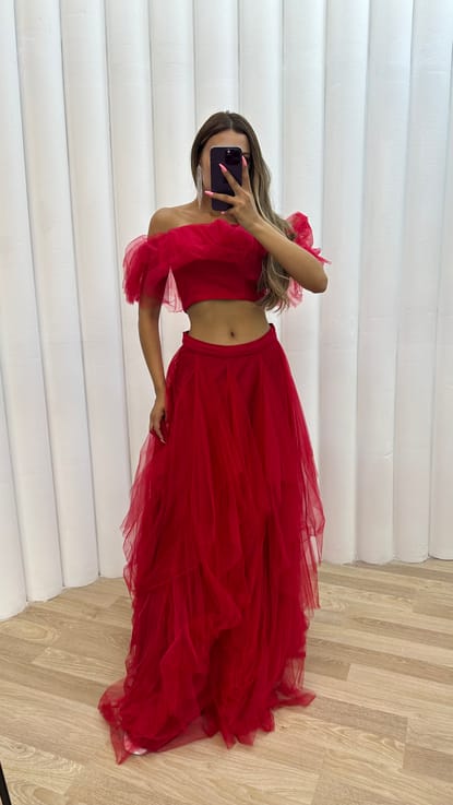 Kırmızı Straplez Eteği Kat Kat Abiye Elbise