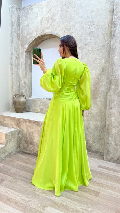 Yeşil Drapeli Balon Kol Tasarım Saten Abiye Elbise
