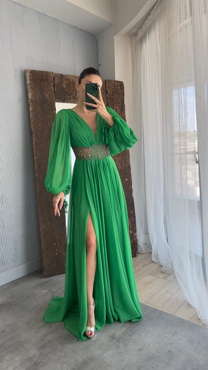 Yeşil Balon Kol Beli İşleme Detay Abiye Elbise