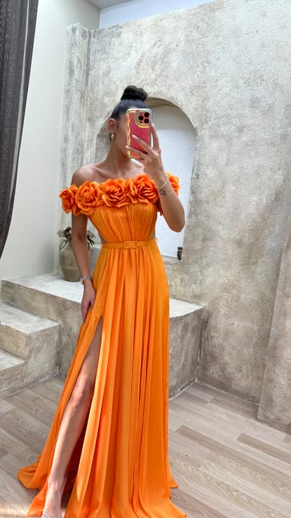 Turuncu Straplez Göğsü Gül Bel Detay Tasarım Abiye Elbise