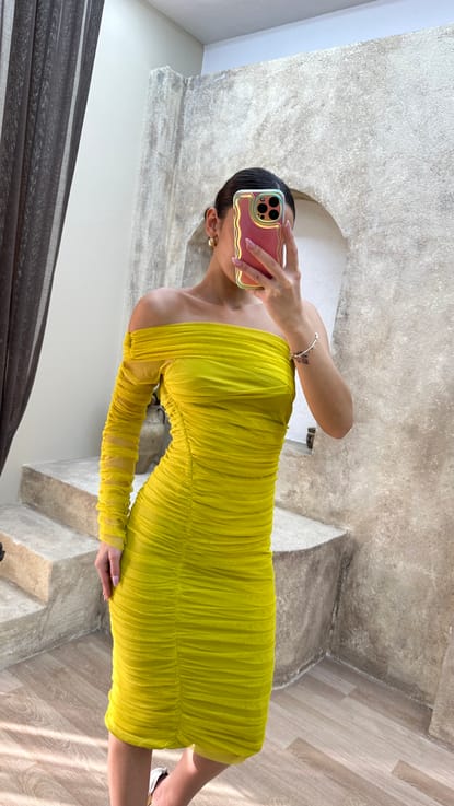 Sarı Asimetrik Kesim Drapeli Tasarım Elbise
