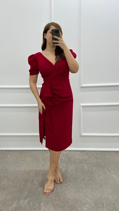 Kırmızı Kruvaze Yaka Volan Detay Tasarım Büyük Beden Elbise