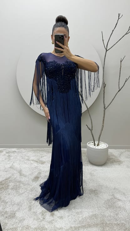 Lacivert Göğsü İşlemeli Püskül Detay Tasarım Abiye Elbise