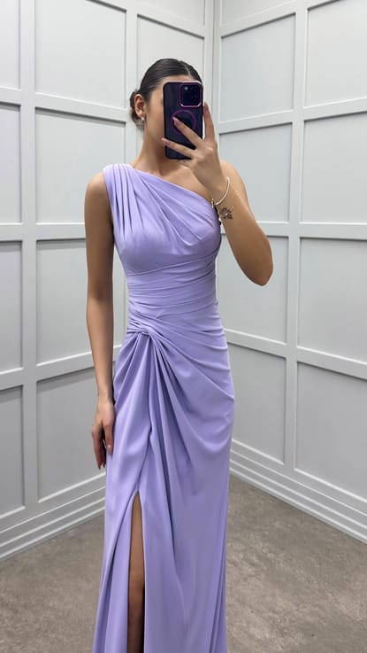 Lila İp Askılı Beli Büzgülü Tasarım Elbise