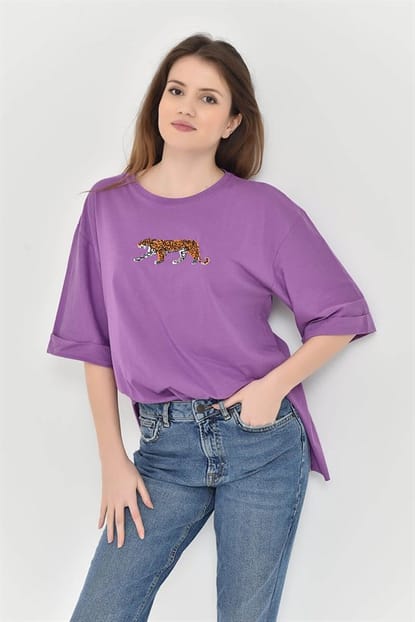 Kaplan purple embroidered slit T