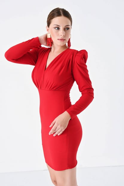 Kırmızı Vatkali Elbise