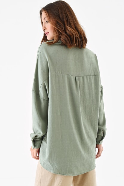 Low Shoulder Green Long Sleeve Shirt