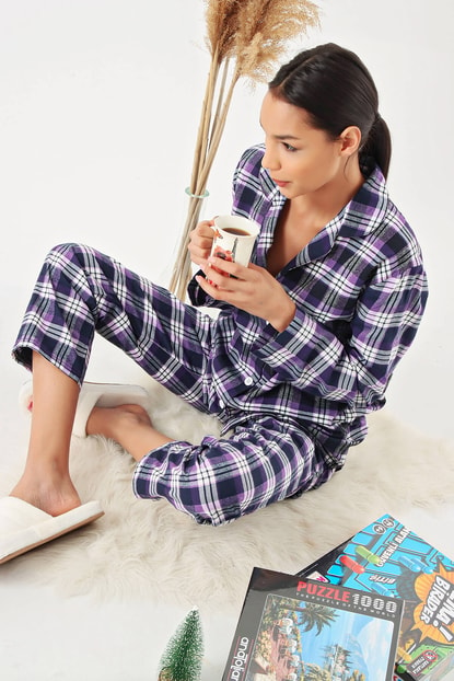 Lila Ekose Desenli Pijama Takımi