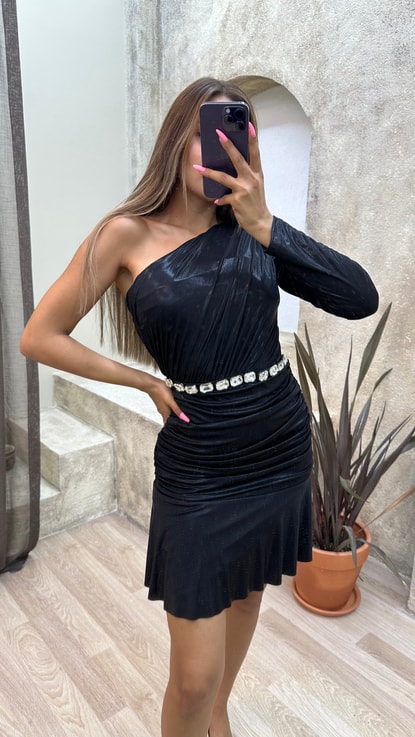Siyah Tek Kol Beli İşlemeli Kat Kat Mini Elbise