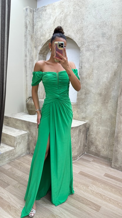 Yeşil Omuz Detay Beli Fiyonk Abiye Elbise