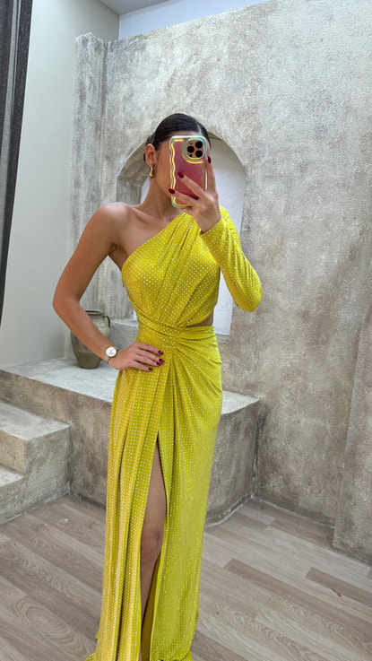 Sarı Tek Kol Bel Detay Tasarım Pul Payet Abiye Elbise