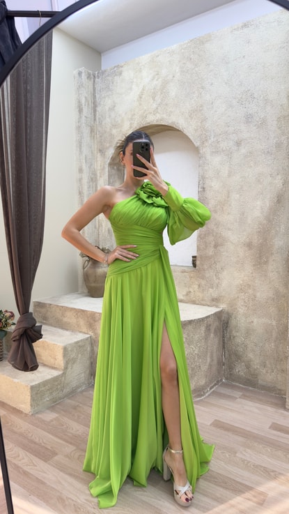 Yeşil Tek Omuz Gül Detay Drapeli Tasarım Şifon Abiye Elbise