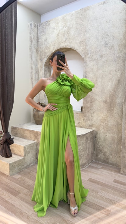 Yeşil Tek Omuz Gül Detay Drapeli Tasarım Şifon Abiye Elbise