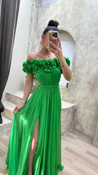 Yeşil Straplez Göğsü Gül Bel Detay Tasarım Abiye Elbise
