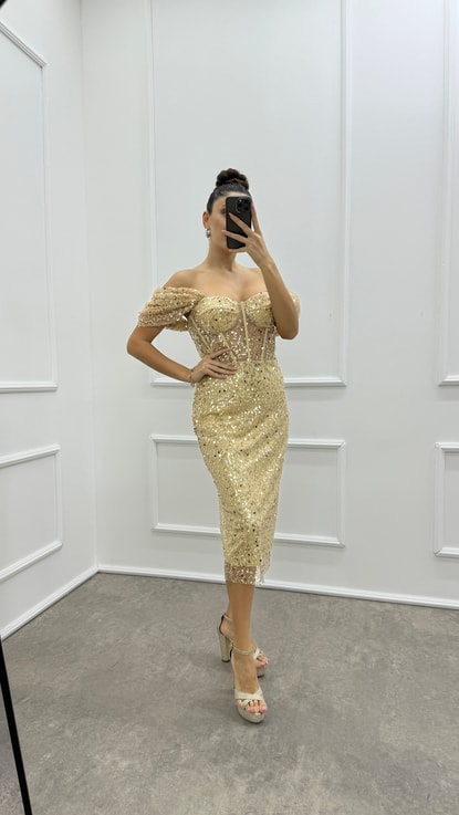 Bej Transparan Detay Tasarım Pul Payet Elbise