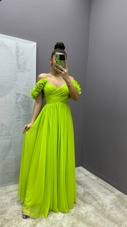 Yeşil Omuzları Fırfırlı Bel Detay Tasarım Tül Abiye Elbise