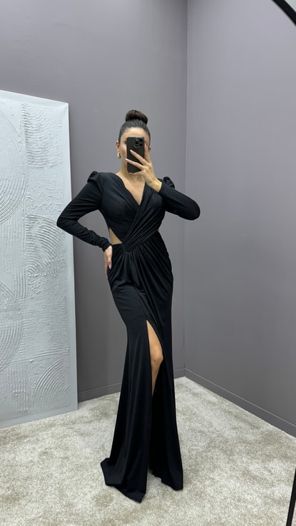 Siyah Bel Detay Puantiye İşlemeli Tasarım Abiye Elbise