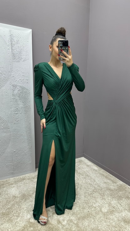 Zümrüt Yeşili Bel Detay Puantiye İşlemeli Tasarım Abiye Elbise