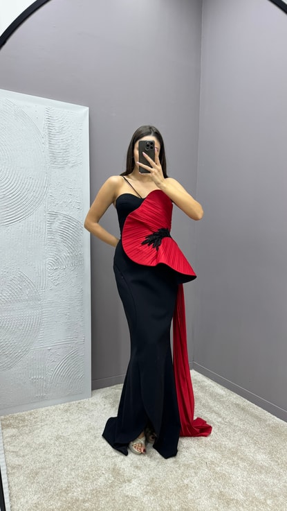 Kırmızı Straplez Bel Detay Tasarım Abiye Elbise