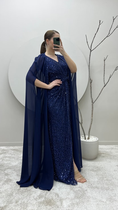 Lacivert Bel Detay Pelerinli İşlemeli Büyük Beden Tasarım Abiye Elbise