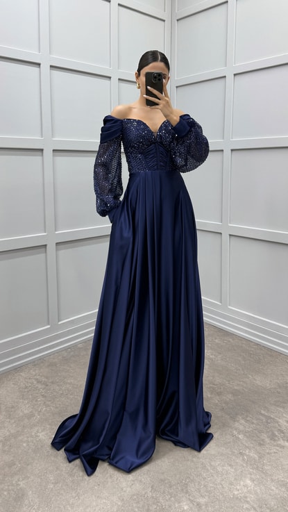 Lacivert Balon Kol Göğsü Pul Omuz Detay Tasarım Saten Abiye Elbise