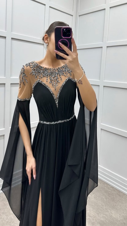 Siyah Kol Detay İşlemeli Tasarım Abiye Elbise