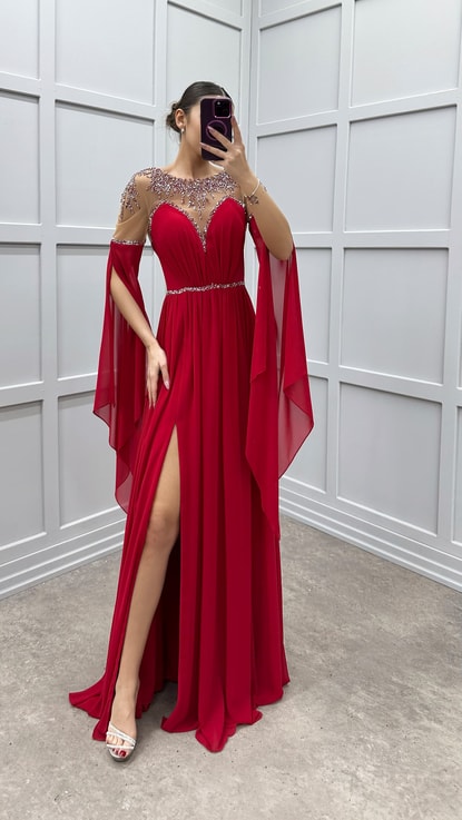 Kırmızı Kol Detay İşlemeli Tasarım Abiye Elbise