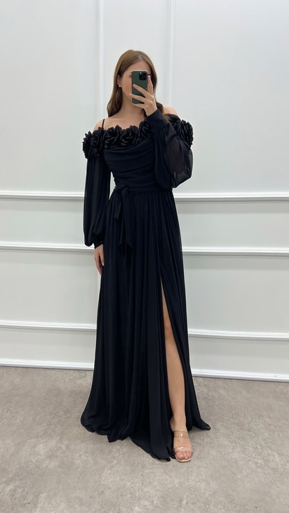 Siyah Göğsü Gül Balon Kol Büyük Beden Şifon Elbise
